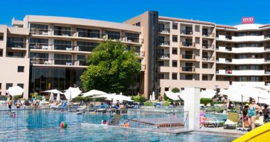 Lees alles over een vakantie naar HVD Miramar Club Hotel in Obzor voor 2027.