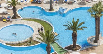 Lees alles over een vakantie naar Hotel El Mouradi Skanes in Monastir voor 2027.