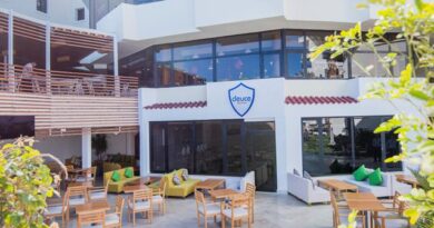 Lees alles over een vakantie naar Hotel SUNRISE Select Holidays Resort - adults only in Hurghada voor 2027.