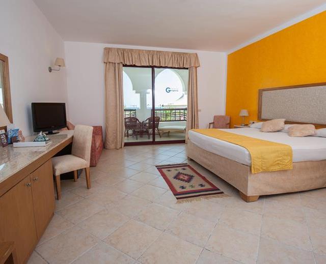 Lees alles over een vakantie naar Hotel Gorgonia Beach Resort in Stad Marsa Alam voor 2027.