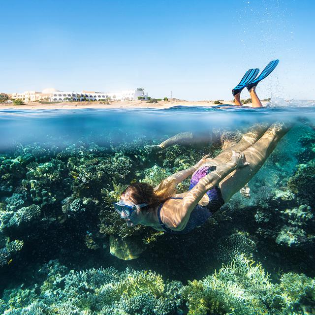 Lees alles over een vakantie naar Three Corners Equinox Beach Resort in Stad Marsa Alam voor 2027.