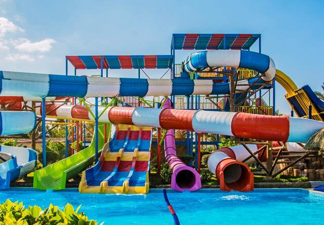 Lees alles over een vakantie naar Hotel SUNRISE Aqua Joy Resort in Hurghada voor 2027.