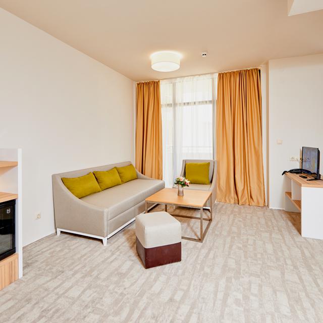 Lees alles over een vakantie naar Hotel Laguna Park & Aqua Club in Sunny Beach voor 2027.