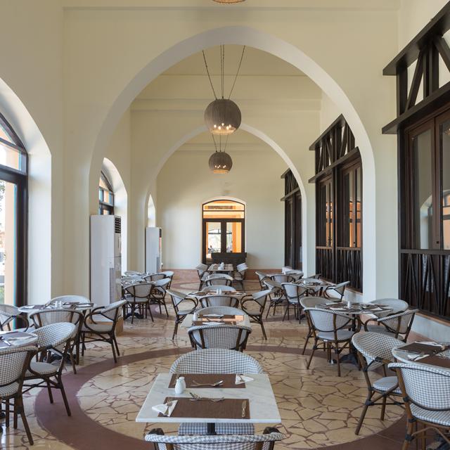Lees alles over een vakantie naar Hotel Sheraton Miramar in El Gouna voor 2027.