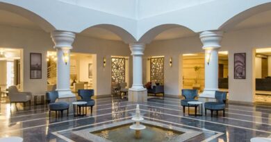 Lees alles over een vakantie naar Radisson Individuals Marina Port Ghalib in Port Ghalib voor 2027.