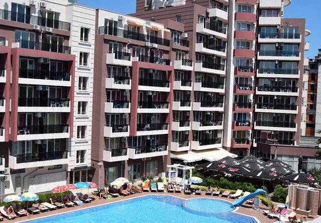 Lees alles over een vakantie naar Appartementen Admiral Plaza in Sunny Beach voor 2027.