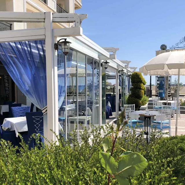 Lees alles over een vakantie naar Appartementen Penelope Palace in Pomorie voor 2027.
