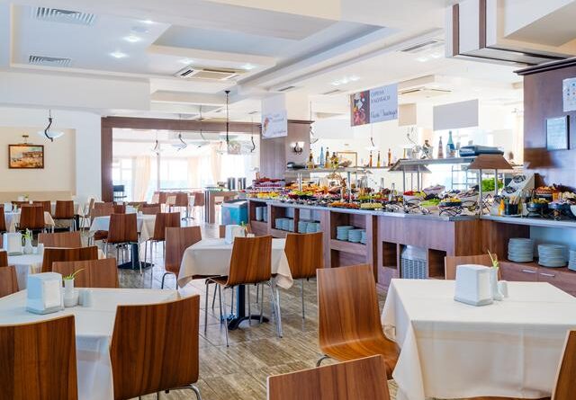 Lees alles over een vakantie naar Hotel MPM Arsena in Nessebar voor 2027.
