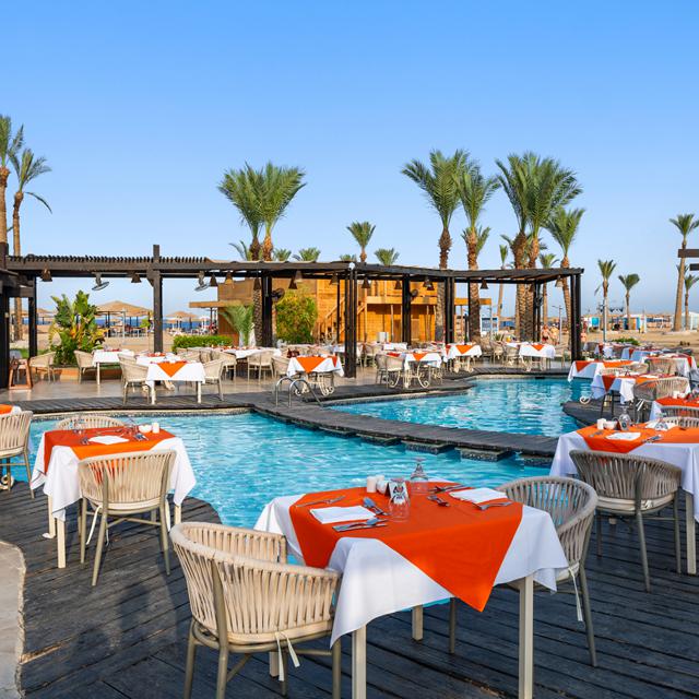 Lees alles over een vakantie naar Hotel Pickalbatros Palace Port Ghalib in Port Ghalib voor 2027.