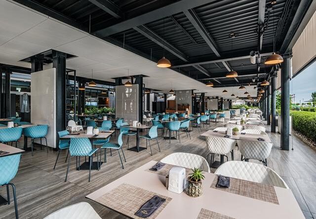 Lees alles over een vakantie naar Voya Beach Resort in Sveti Vlas voor 2027.