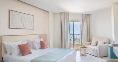Lees alles over een vakantie naar Hotel Sunrise Azalea Aqua Park Resort in Hurghada voor 2027.